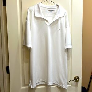 🇺🇸Callaway Men’s golf shirt. In good condition except for one pull.